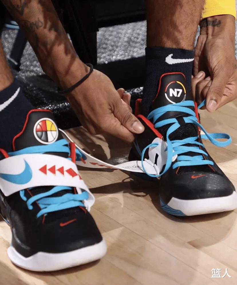 NBA球员上脚：安东尼的AJ36很帅气，匹克的维金斯签名鞋！(7)