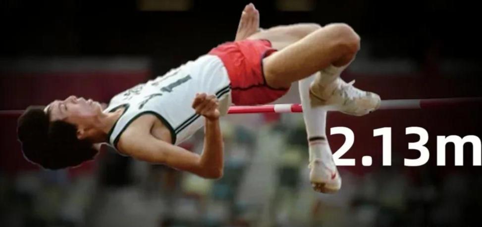 三破世界纪录，创造“中国高度”的跳高天才，却被寄刀片和吊绳(12)