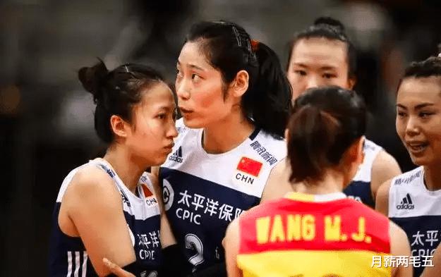 中国女排或迎新队长，蔡斌携1.85米世界冠军闪亮登场，球迷振奋！(3)