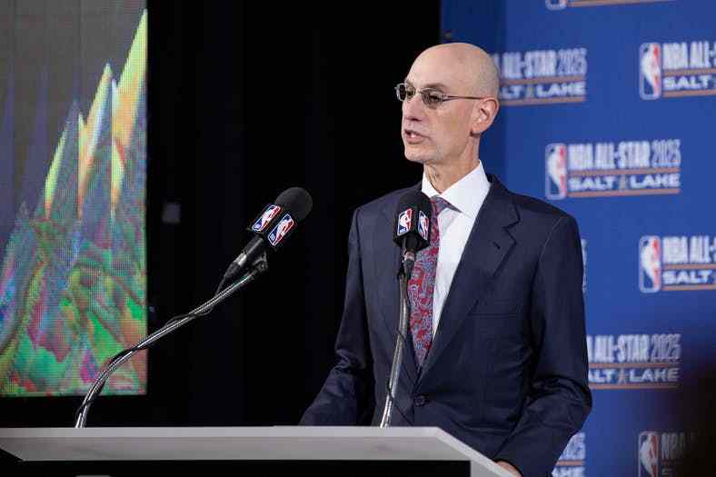 曝NBA将召开内部会议，商讨如何削弱球星权利，詹姆斯和KD成典型