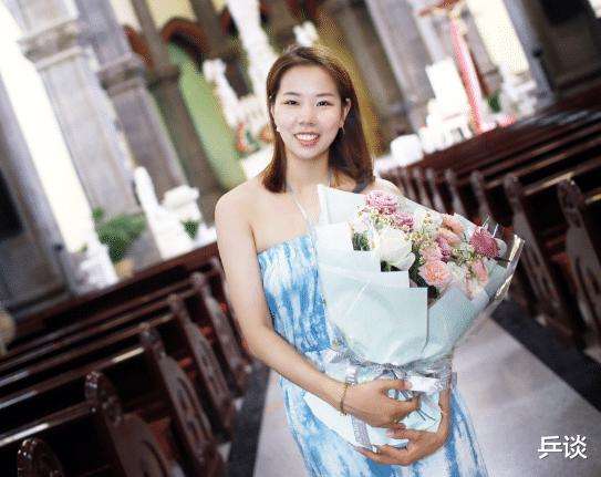要幸福！前国乒美女冠军晒照官宣，已和圈外男友领证结婚(3)