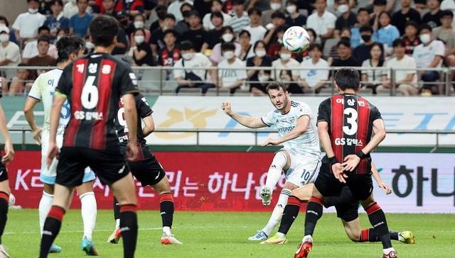 蔚山现代依旧是K联赛头牌，FC首尔6名球员缺席！(3)