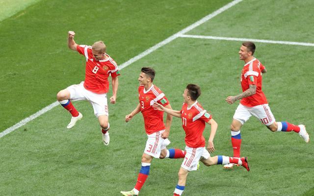 新世纪波兰沙特在世界杯上各自延续着一个规律，但这次有可能终止(5)