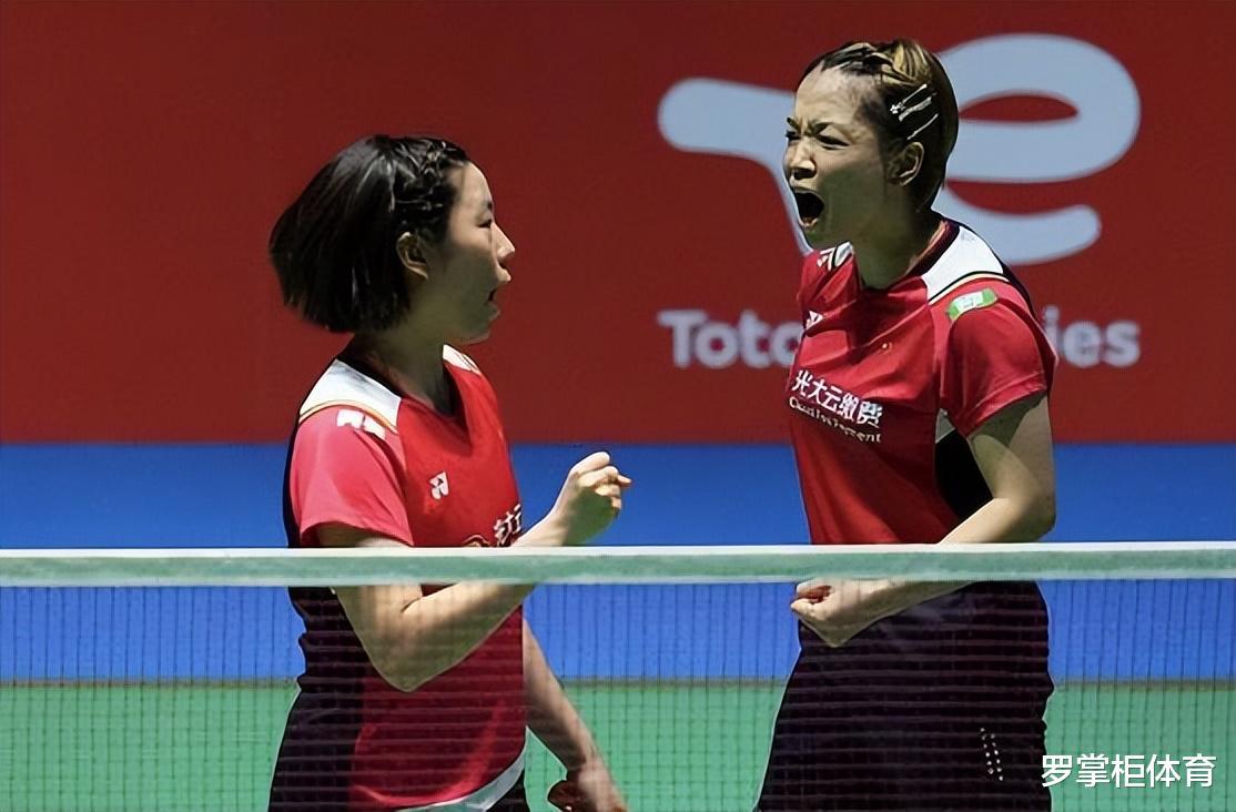 2-0！中国女双王牌击败日本队，晋级决赛，状态火热卫冕毫无压力(4)