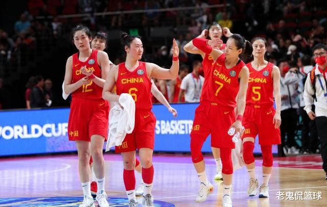 世界杯1日6赛2队爆冷以下克上，中国女篮创3纪录，东道主令人失望(3)