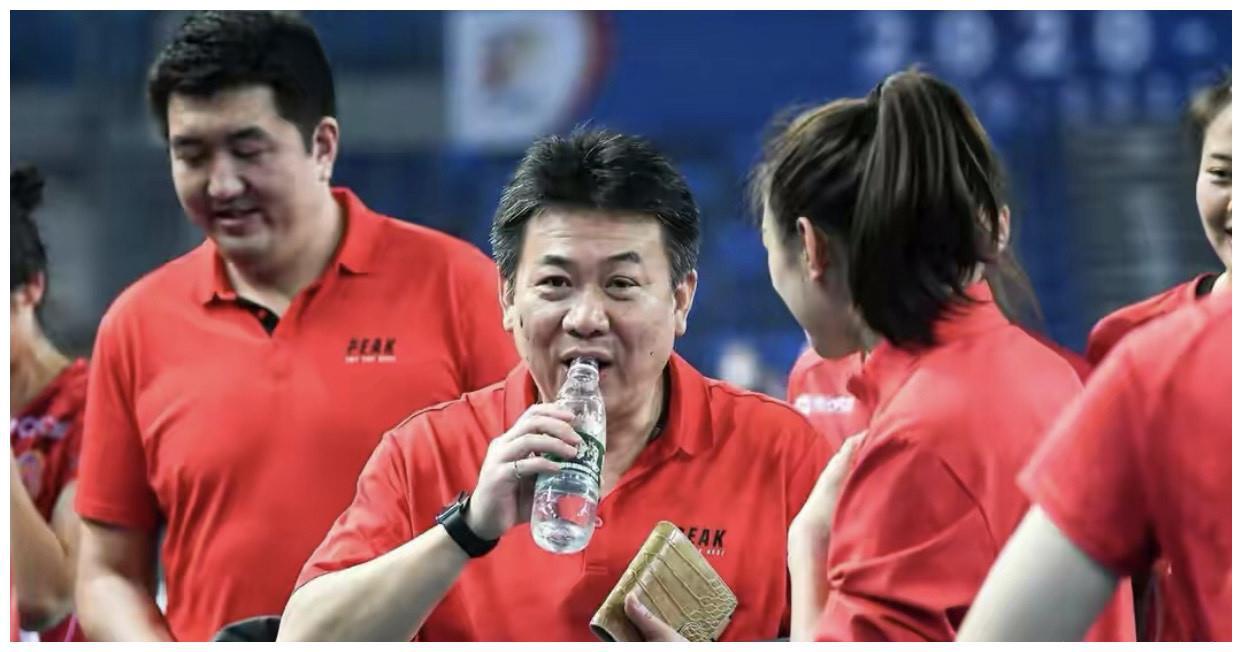 世锦赛八强对阵出炉，日本队如愿以偿，中国女排空欢喜(3)