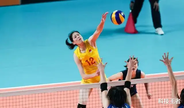 女排世锦赛（第2阶段）中国球员综合表现评分，李盈莹依旧最强(2)