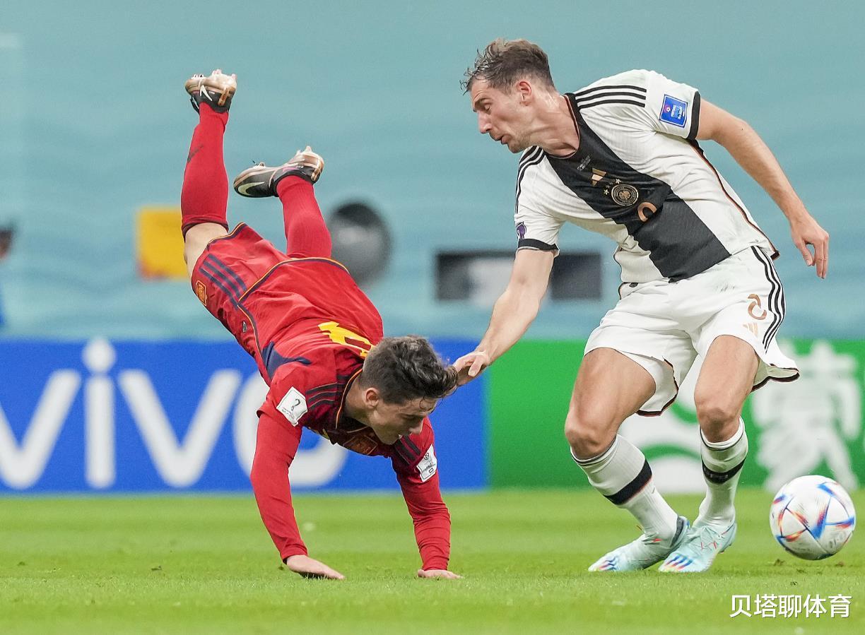 名记：德国1-1，对西班牙最有利！恩里克想避开巴西，差点翻车了(2)