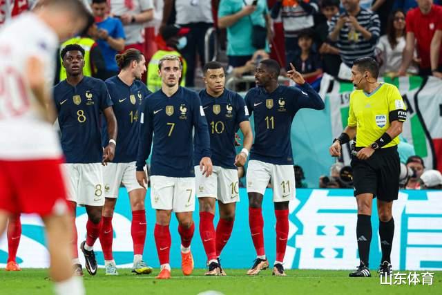 法国双子星闪耀世界杯，一人独进4球超梅西C罗，一人超越亨利大帝(4)