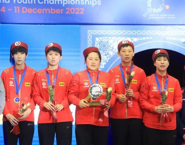 乒乓球世青赛团体赛战罢 中国队包揽两年龄段4金(5)