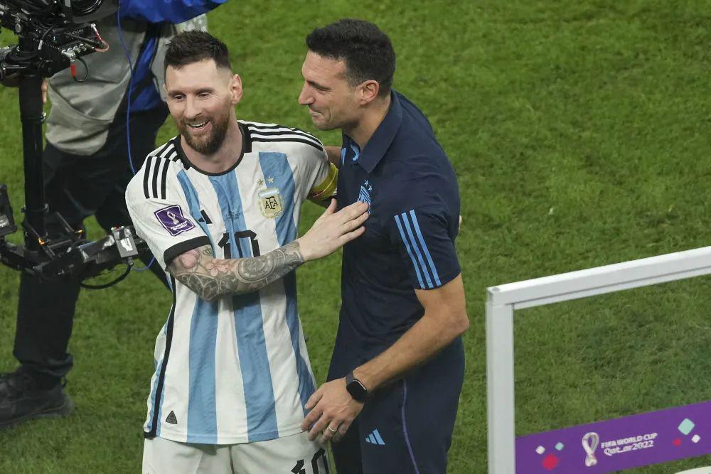 梅西不夺冠后果很严重，世界足坛要变天，阿根廷会政变吗？