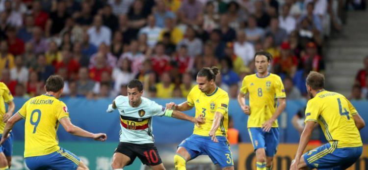 2022年的瑞典国家队：10场比赛输了一半，世界排名降了7位(2)