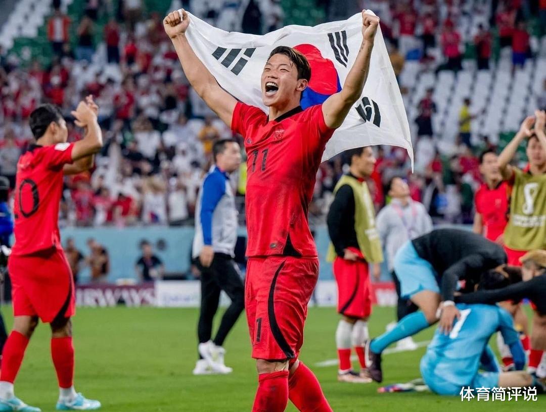 搞特殊！韩国球员黄喜灿为何拒绝穿中文球衣？主要原因有2点