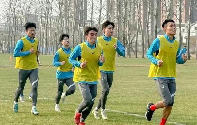 武汉三镇第二签诞生，曾代表鲁能出战，上赛季在中超踢得风生水起