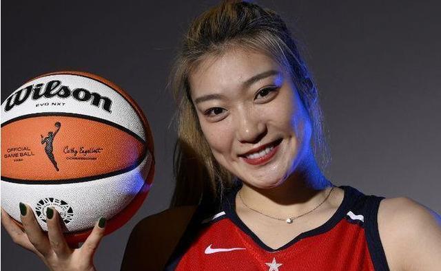 李梦3分创纪录：WNBA生涯首球+新季中国球员首分神秘人险胜天空(2)