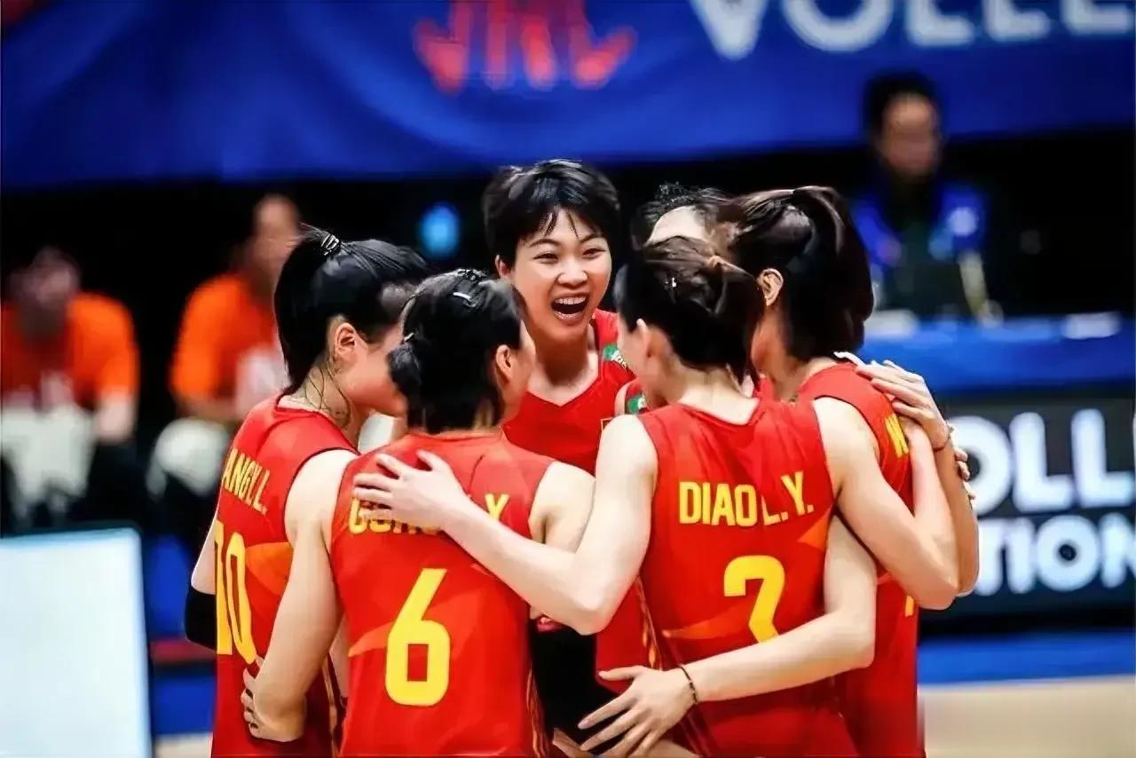 世界女排联赛，中国3:0日本，三名球员功不可没

1、李盈莹
中国女排第一得分点(1)