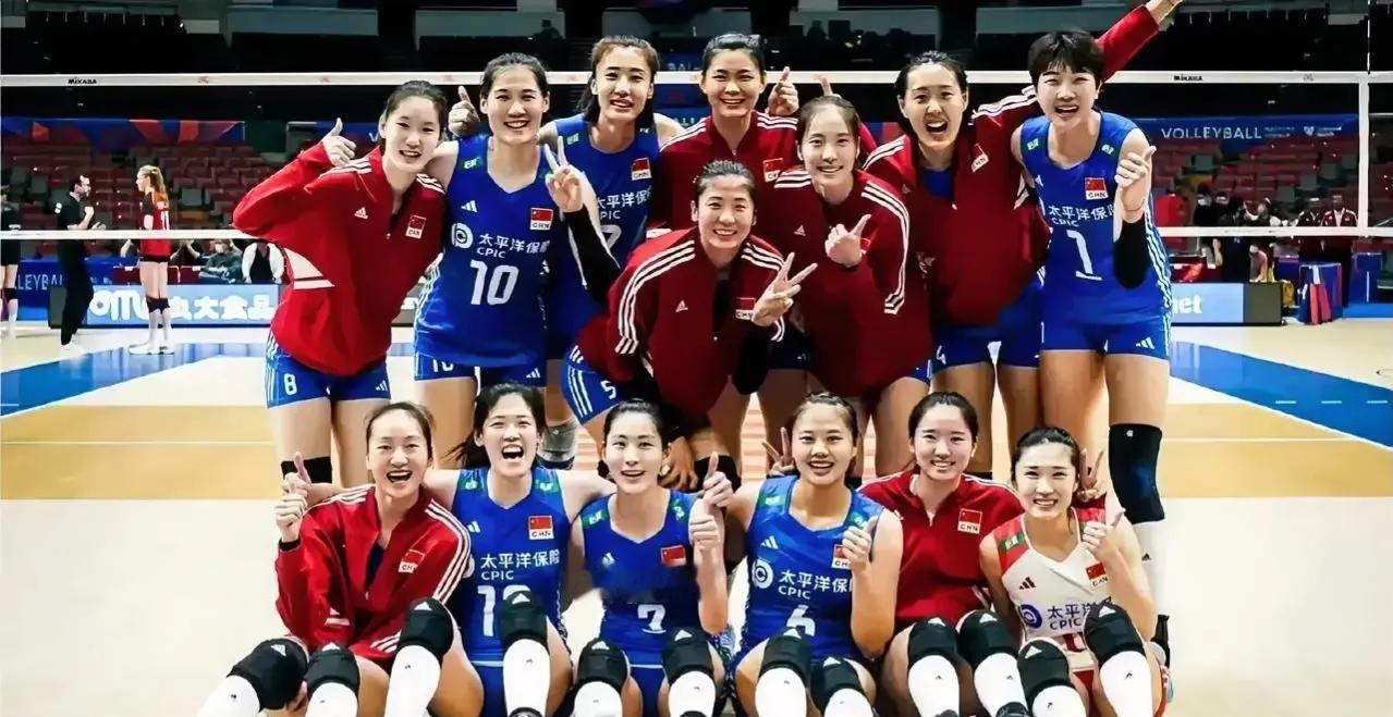 世界女排联赛，中国队3:0加拿大，为球员的表现打分

1、李盈莹，95分！
球队