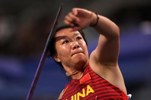 亚洲田径锦标赛：中国队获女子4x100米接力冠军(2)