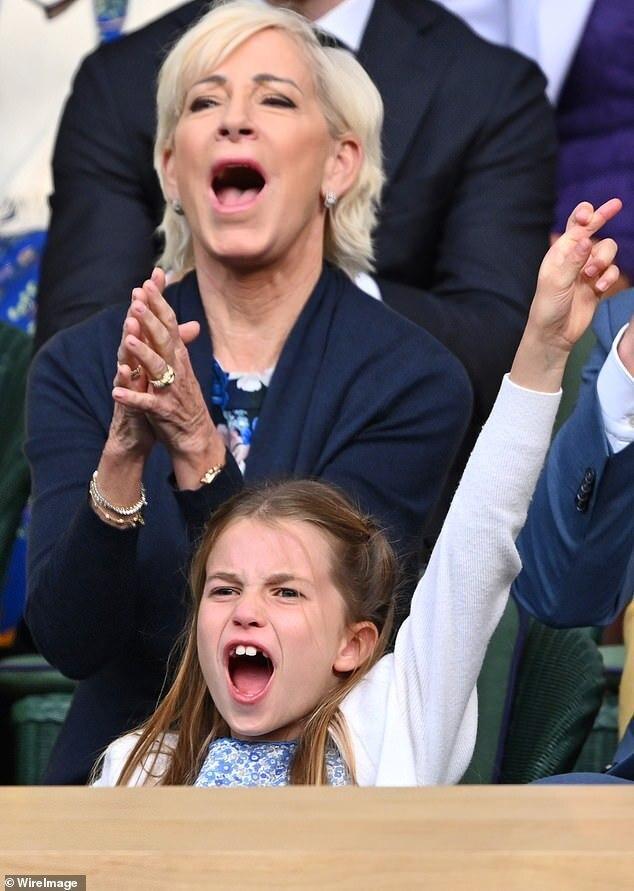 英国8岁夏洛特公主首现温网赛场，风头盖过哥哥(4)