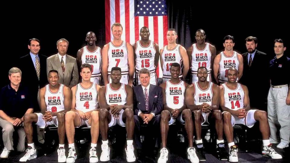 世界篮球第一强权！回顾美国男篮历史上最强大的7支球队！(8)