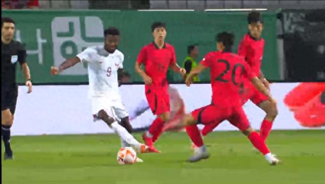 0:2！韩国爆冷输球，小组垫底，亚预赛遭遇开门黑，卡塔尔第一(3)