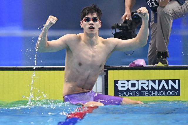 新一代“飞鱼”来了！19岁小将亚运会破纪录夺冠，目标世界冠军