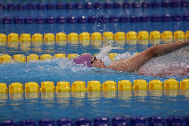 女子200米仰泳预赛，中国队彭旭玮、柳雅欣携手进入决赛（组图）(5)