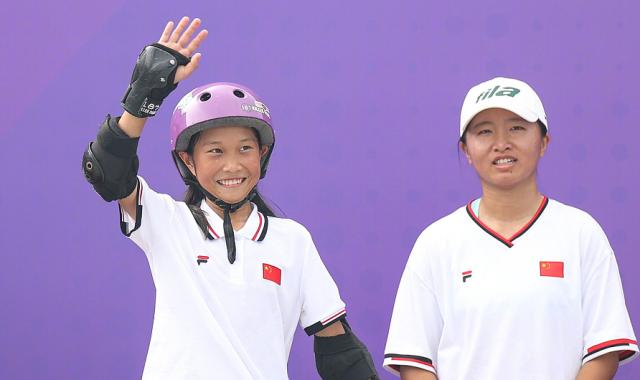 13岁少女崔宸曦亚运斩获金牌 学习滑板仅仅三年(2)