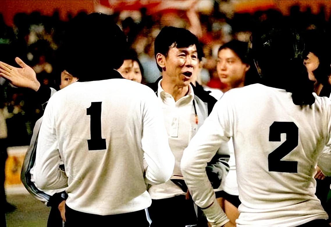 1984年洛杉矶奥运会中国女排夺冠：12名功勋球员今何在？(2)