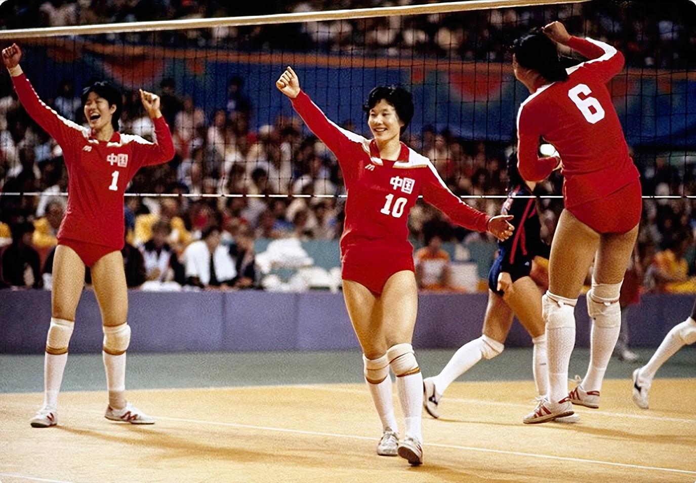 1984年洛杉矶奥运会中国女排夺冠：12名功勋球员今何在？(3)