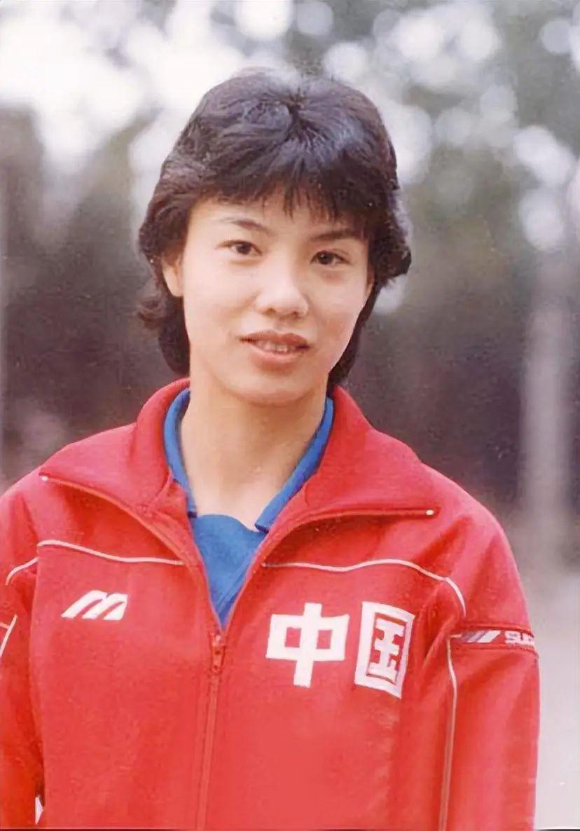 1984年洛杉矶奥运会中国女排夺冠：12名功勋球员今何在？(29)