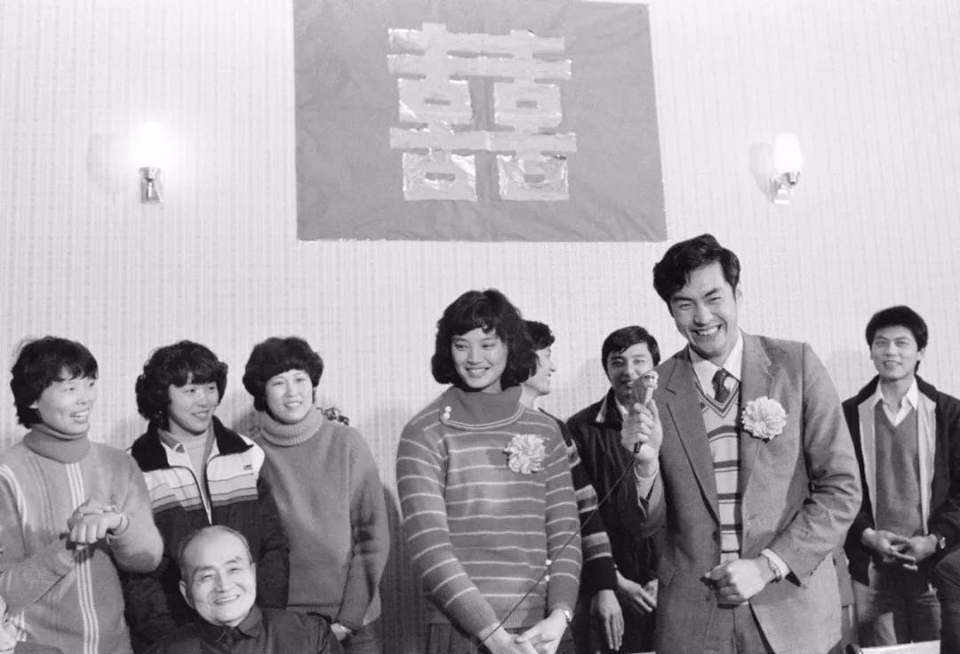 1984年洛杉矶奥运会中国女排夺冠：12名功勋球员今何在？(35)