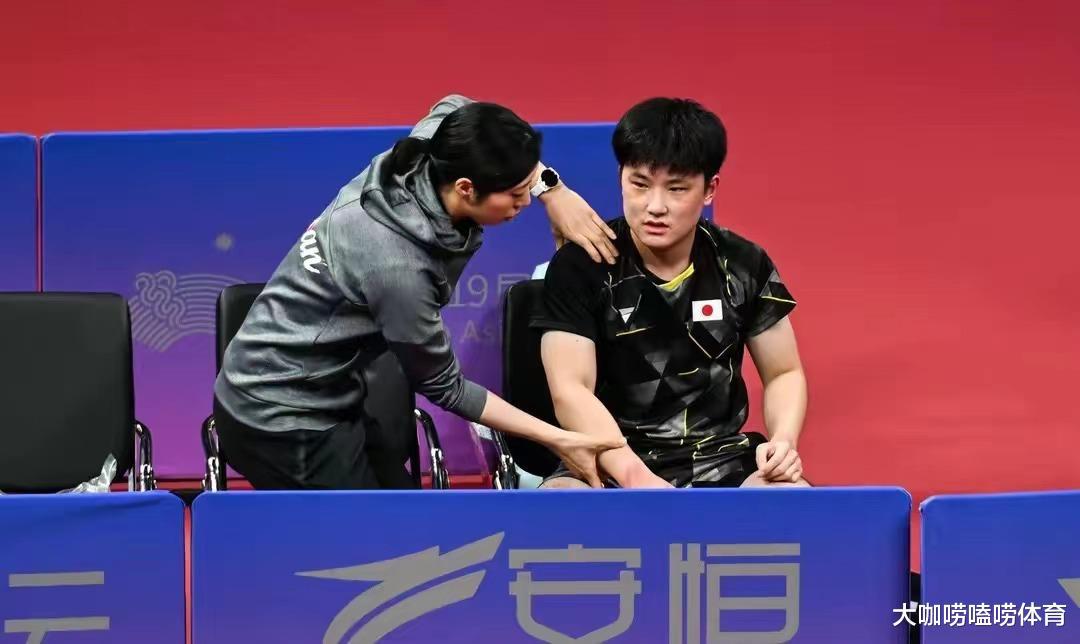 力压樊振东+马龙！国际乒联官宣：张本智和这一项登顶“世界第1”(4)