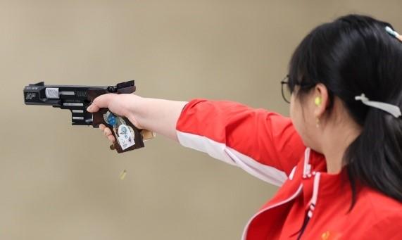 昌原射击亚锦赛中国摘33金 获步手枪满额奥运席位(3)