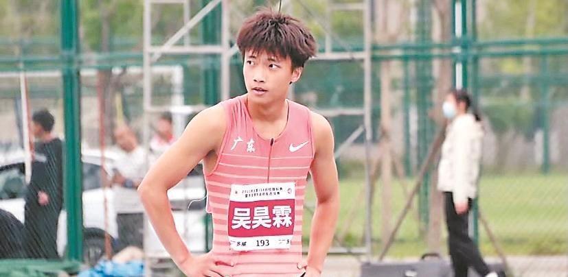 优秀！17岁广州小伙轰出10秒31 打破全国纪录 追逐苏神冲奥运决赛(2)