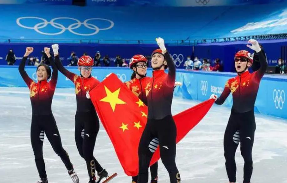 状态差+排名低！中国奥运冠军惹争议，网友：奥运会混了块金牌(2)