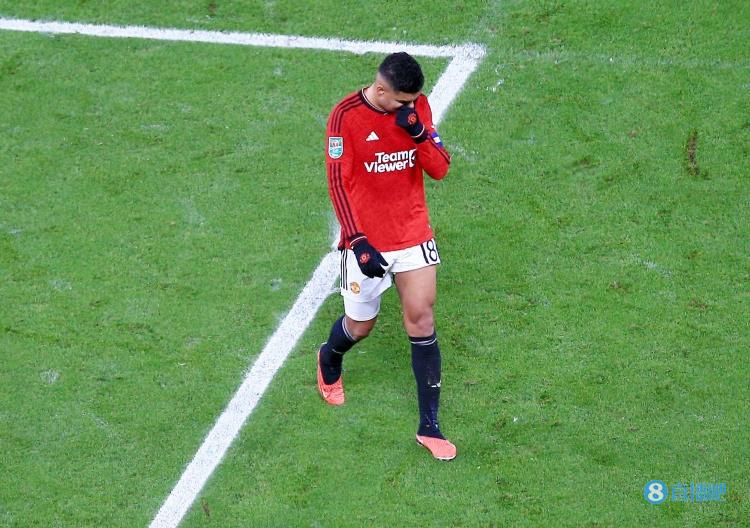 会走吗？评论员：卡塞米罗在曼联的生涯已经结束了(1)