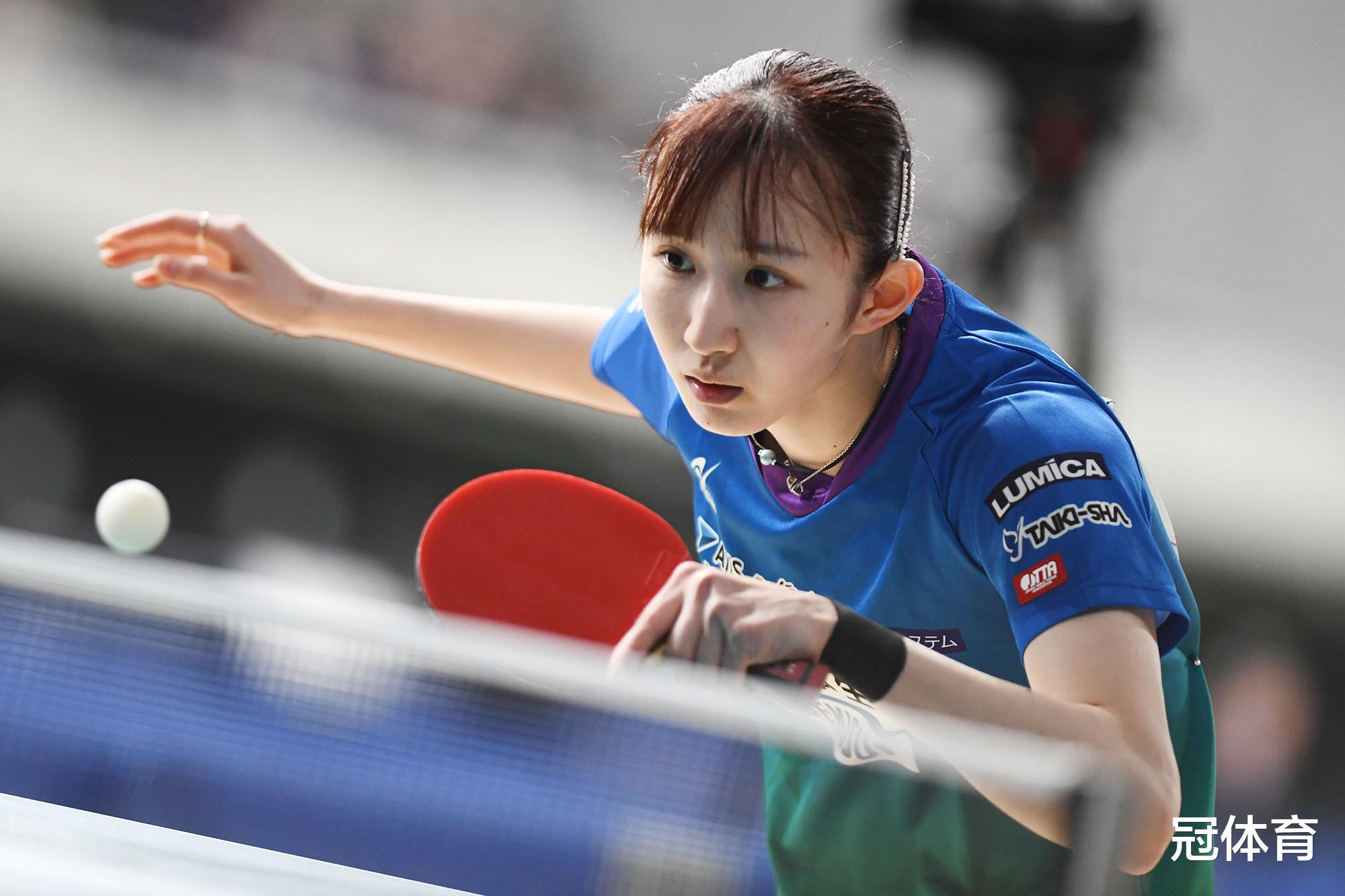 3-4！女乒世界冠军爆冷出局，张本智和惊险晋级，首个11-0诞生(3)
