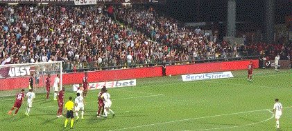 【法甲】迪马里亚点射 中锋连场破门 巴黎2比0客胜(2)
