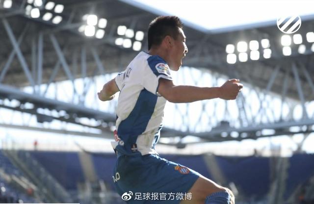 苦等第12场西甲，武磊终破进球荒，他的一球助球队止住连败(2)