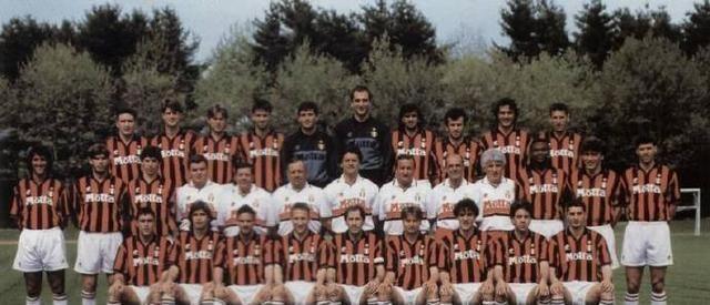 「资料」AC米兰1993-1994赛季意甲-下，力压尤文+桑普豪取3连冠！(1)