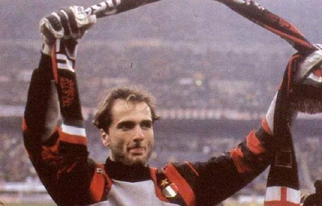 「资料」AC米兰1993-1994赛季意甲-下，力压尤文+桑普豪取3连冠！(3)