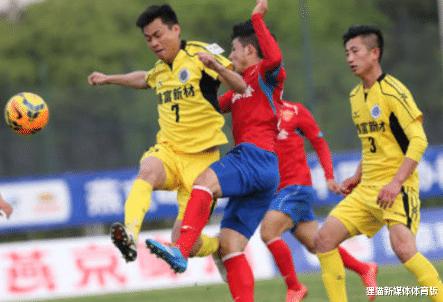 2020年中国足球俱乐部迎来倒闭潮，元旦刚过已有两家球队宣布解散(2)