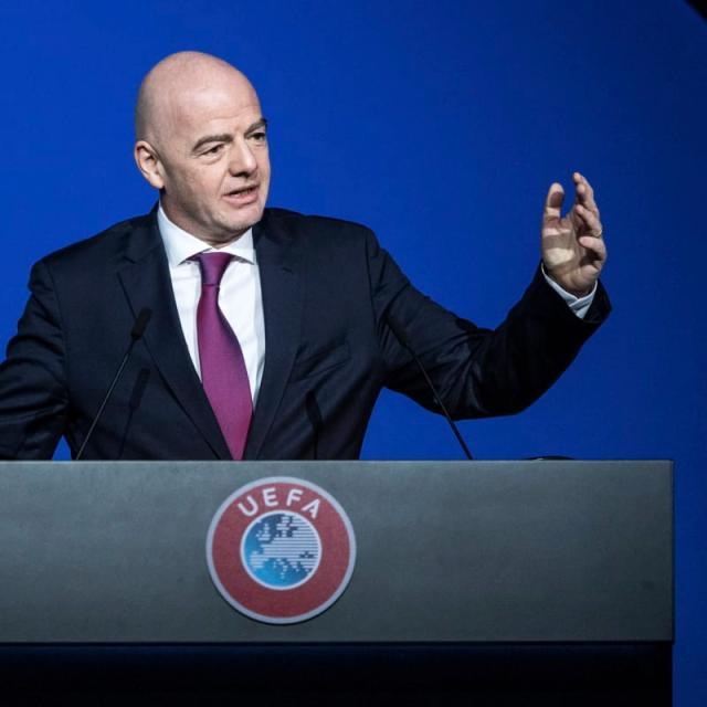 “利益大于初心”欧足联主席讽刺FIFA主席因凡蒂诺?(3)