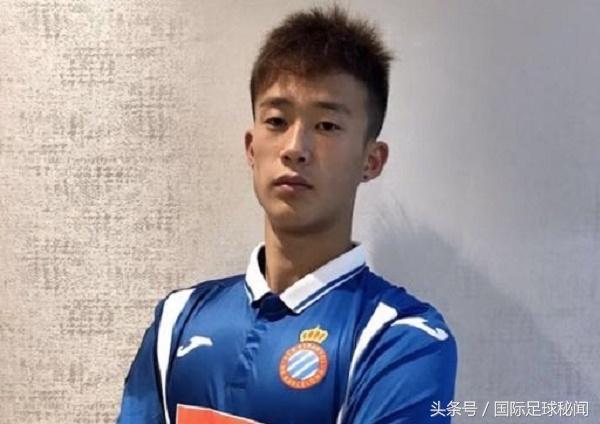 在西甲踢球的中国球员 如今唯一效力西甲球队的中国球员(1)