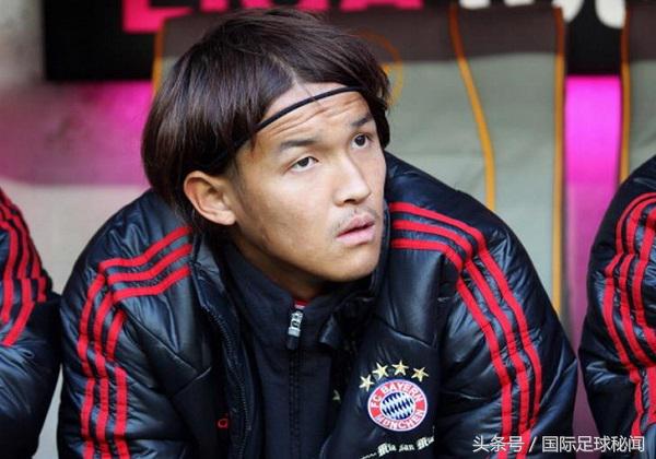 20岁日本天才登陆德甲 19岁加盟拜仁的日本天才前锋二次闯荡德甲失败(2)
