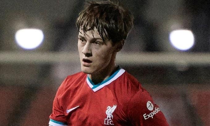 利物浦官方: 17岁小将西恩-威尔逊签下首份职业合同(1)
