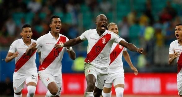 世界杯预选赛——内马尔火力嚣张，巴西连击秘鲁(2)