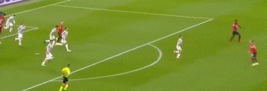 【意甲】迪巴拉助攻莫拉塔 尤文主场1比0领先AC米兰(1)