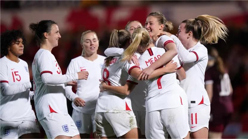 20-0！英格兰妹子刷爆比分，3人帽子戏法，距离女国足纪录只差1球(2)
